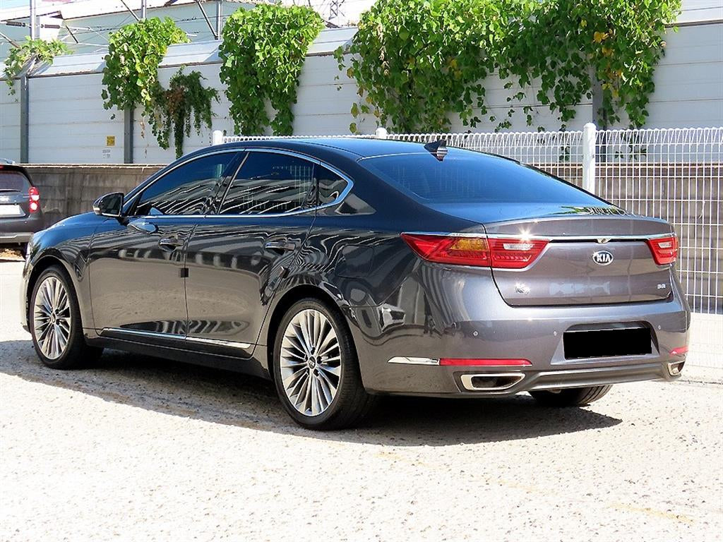 Kia K7 — photo 03