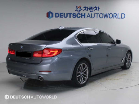BMW 5-Series — photo 02
