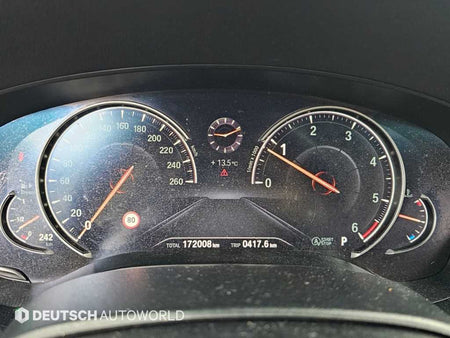 BMW 5-Series — photo 08