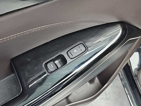 Kia K7 — photo 14