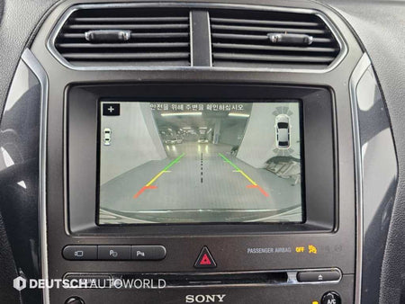 Ford Explorer — photo 15