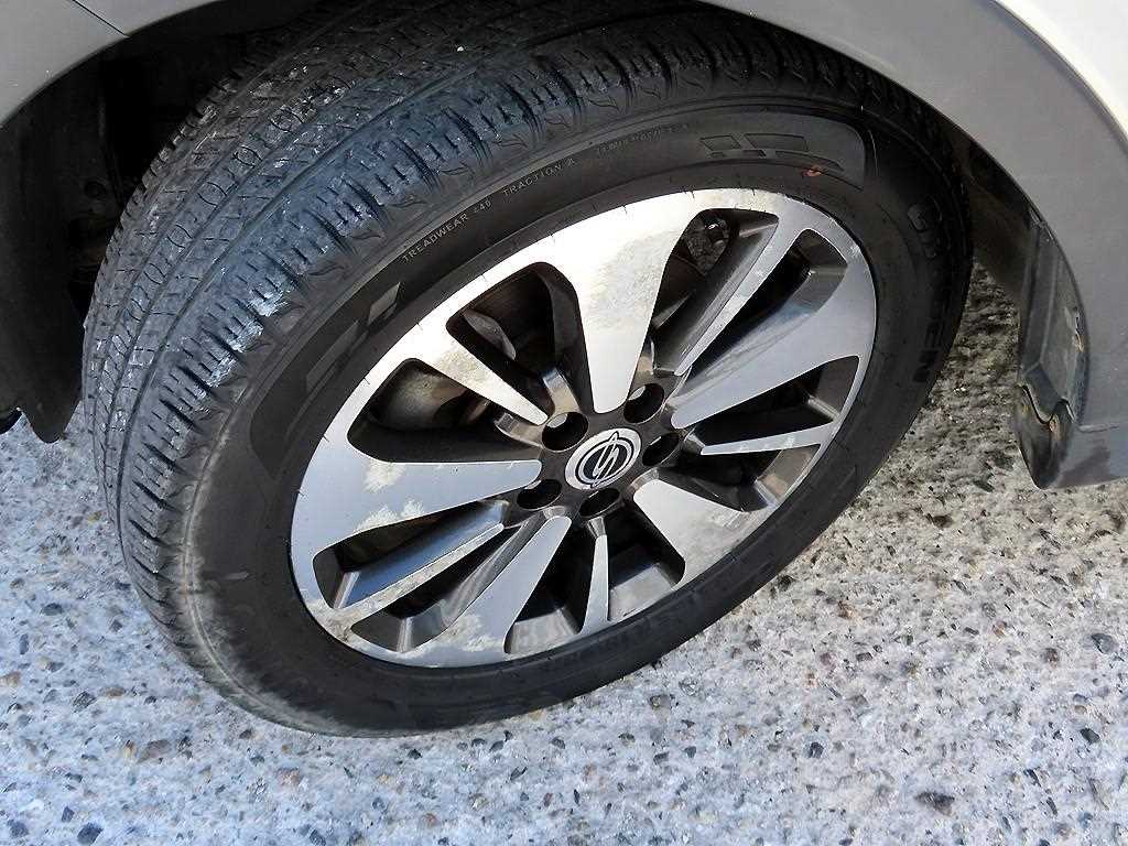 KGM KORANDO — photo 20