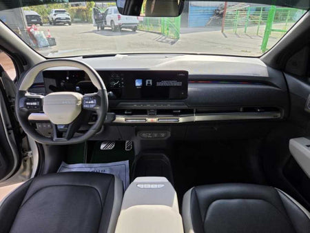 Kia EV3 — photo 07