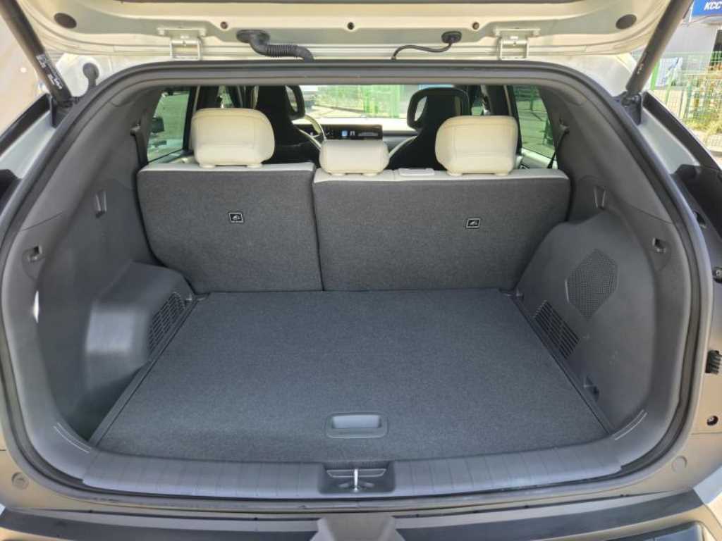 Kia EV3 — photo 17