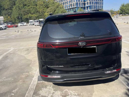 Kia Carnival — photo 09