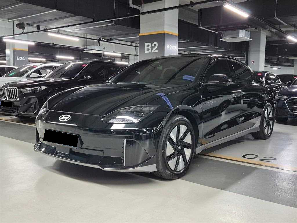 Hyundai Ioniq6 — photo 01