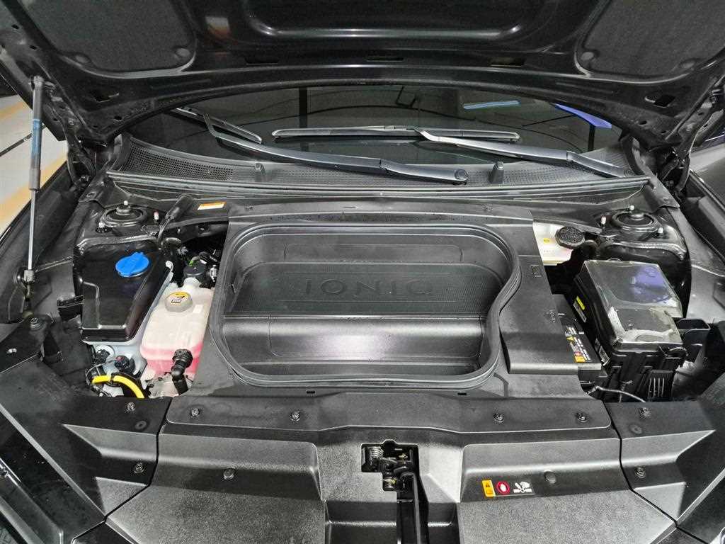Hyundai Ioniq6 — photo 06