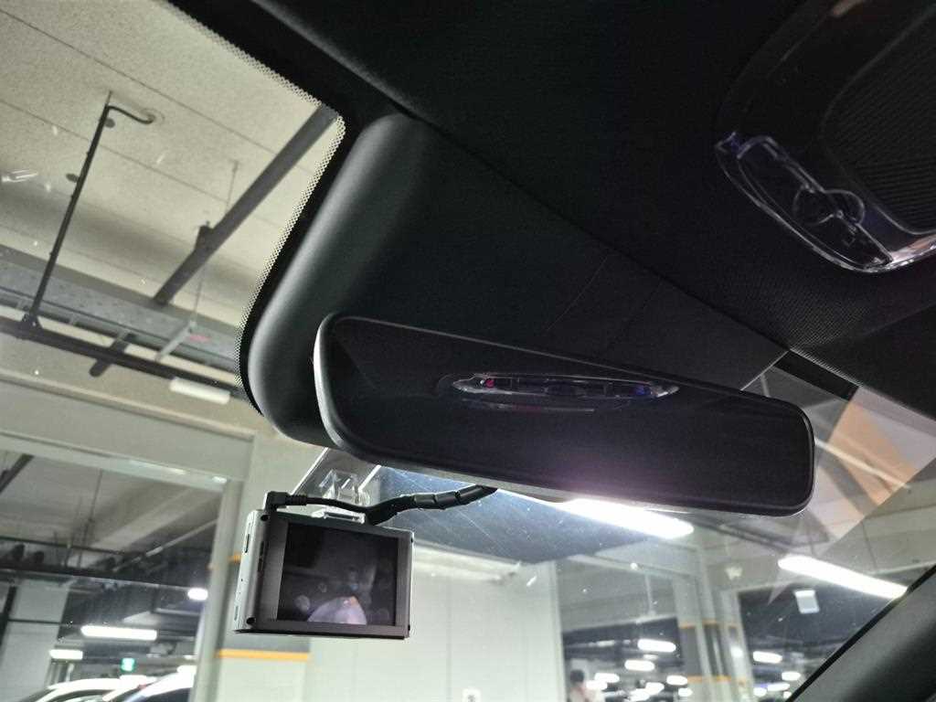 Hyundai Ioniq6 — photo 18