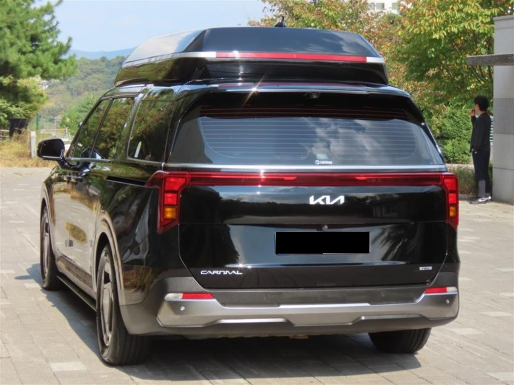 Kia Carnival — photo 04