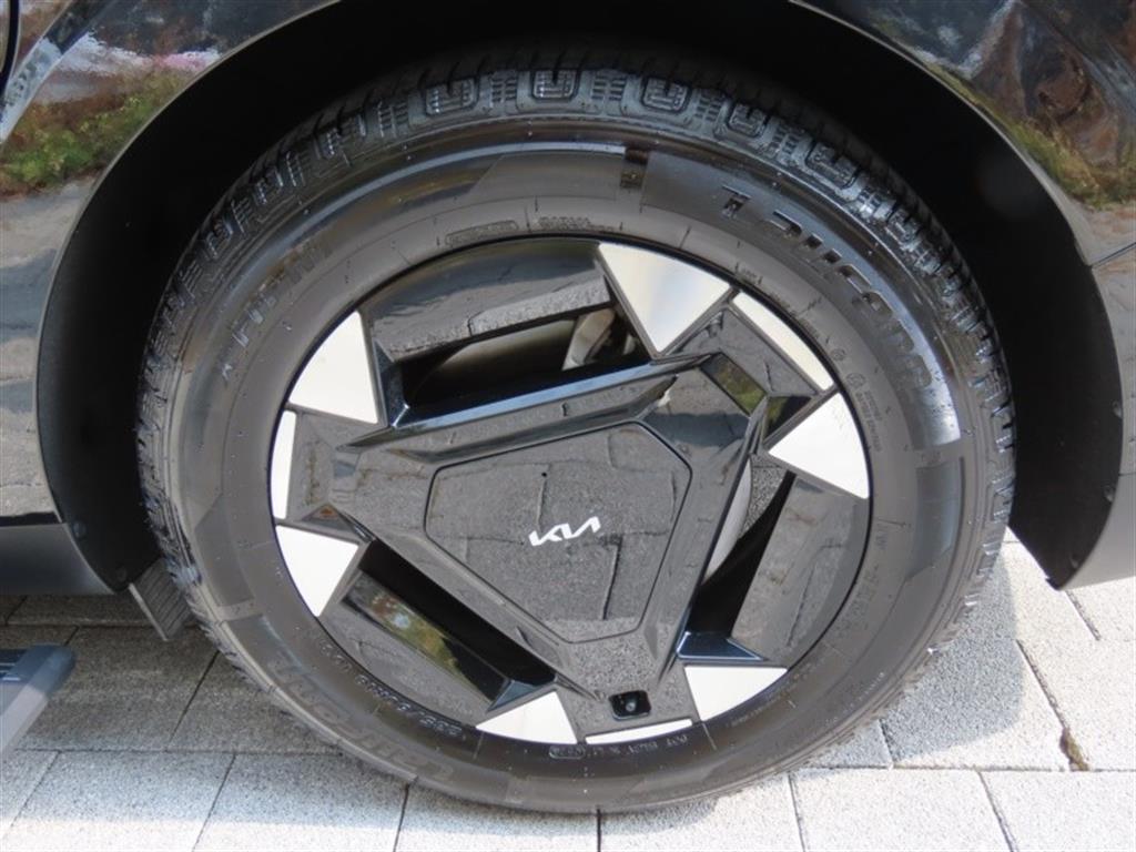Kia Carnival — photo 15