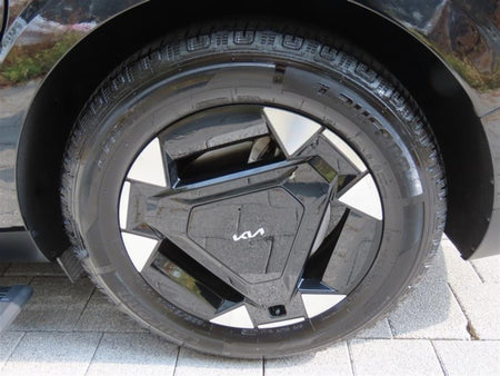 Kia Carnival — photo 15