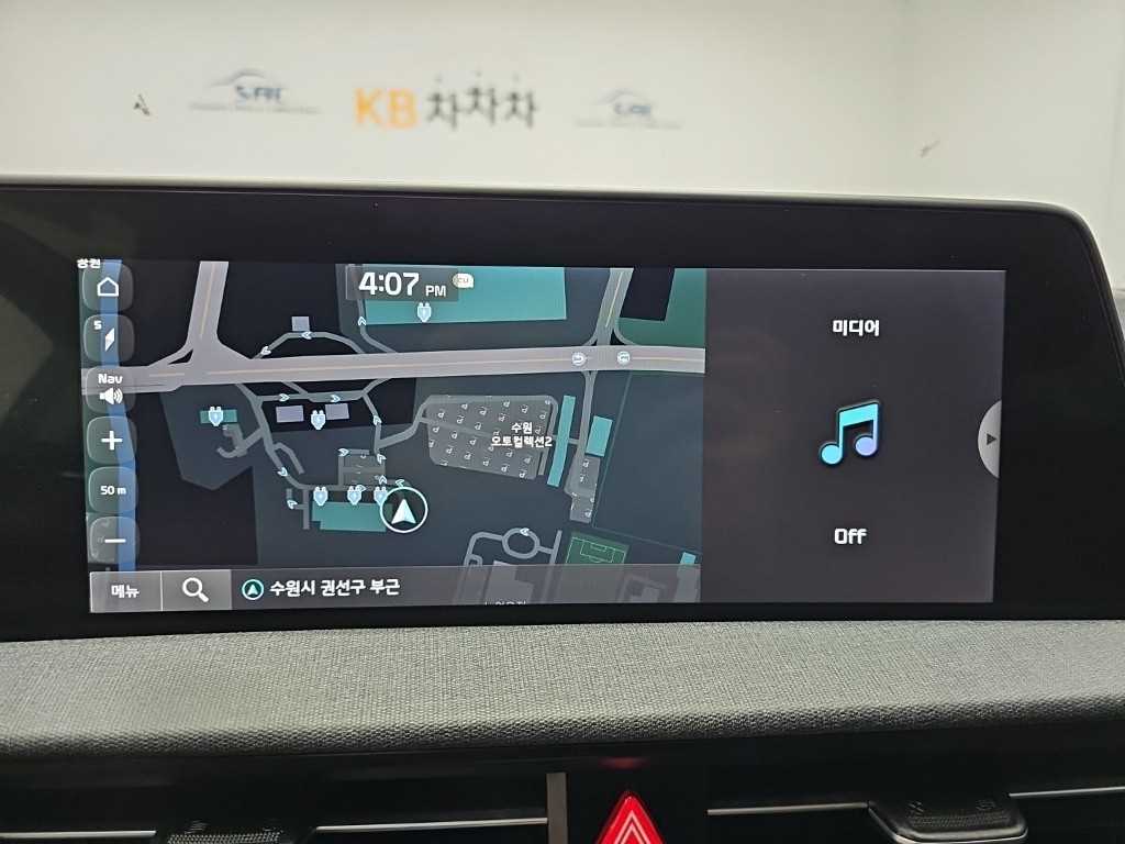 Kia EV6 — photo 15