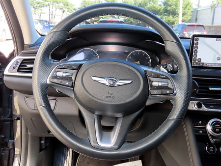 Genesis G70 — photo 08