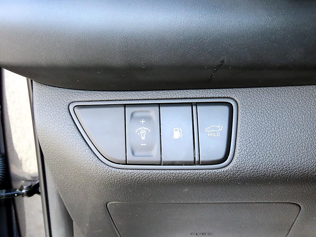 Genesis G70 — photo 13