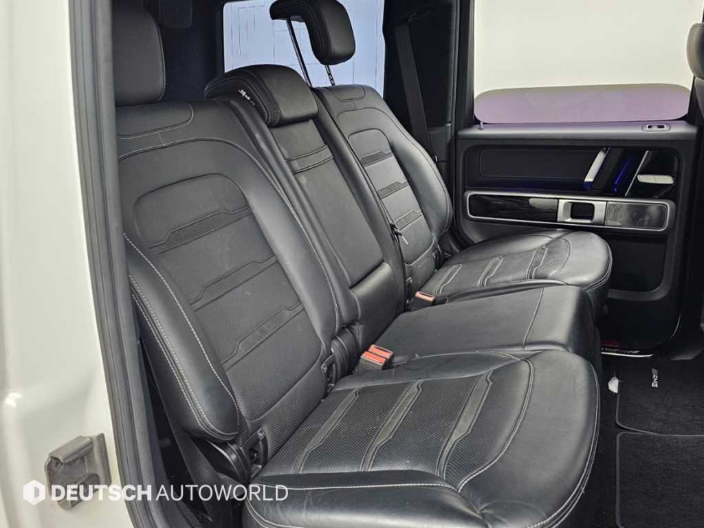 Mercedes-Benz G-Class — photo 12