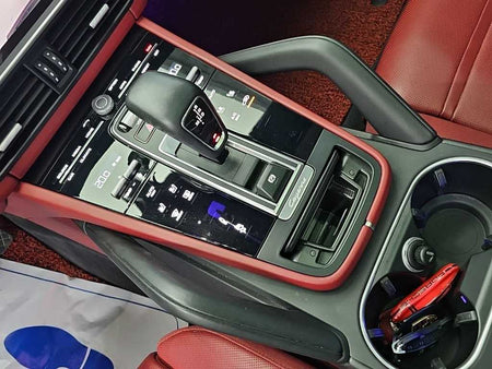 Porsche Cayenne — photo 08