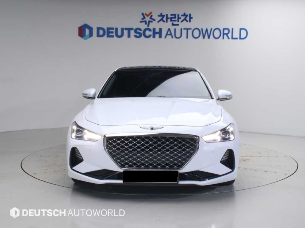 Genesis G70 — photo 03