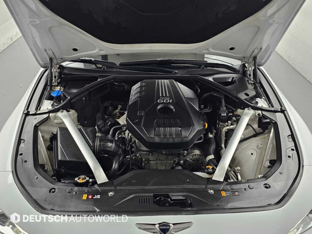 Genesis G70 — photo 06
