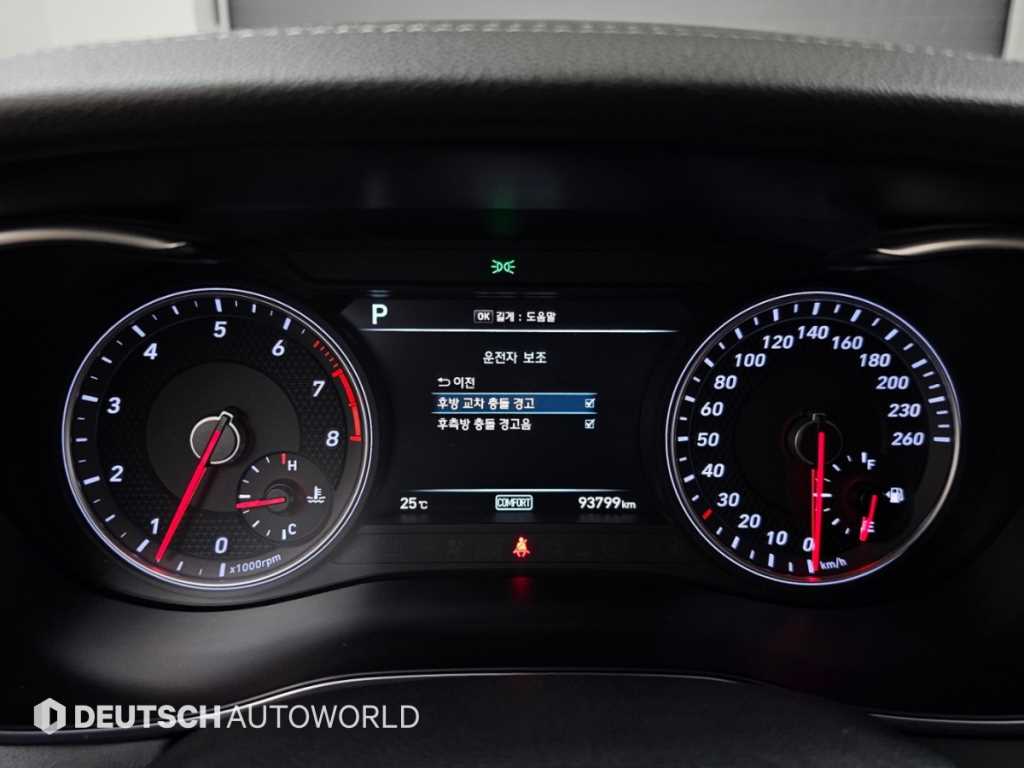 Genesis G70 — photo 08