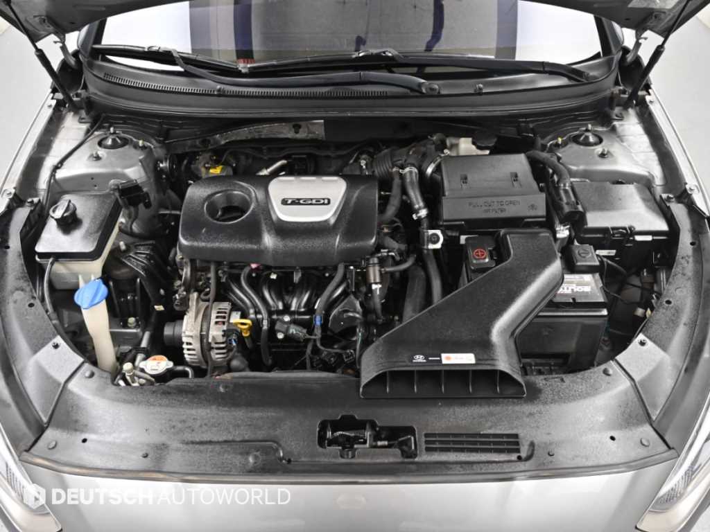 Hyundai Sonata — photo 06