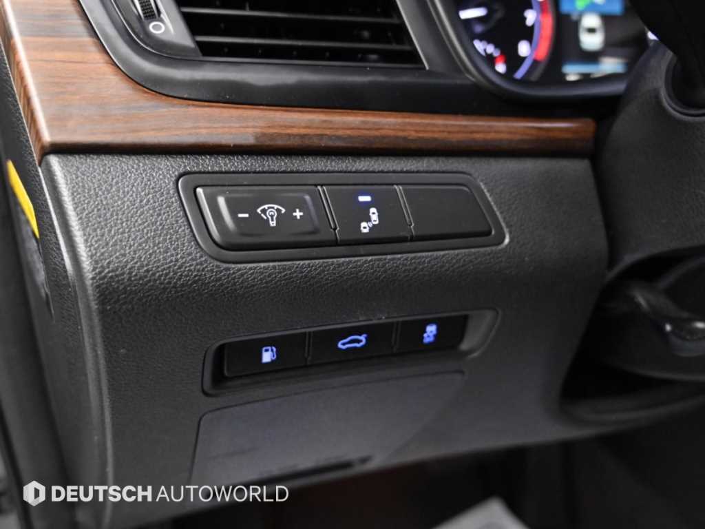Hyundai Sonata — photo 17