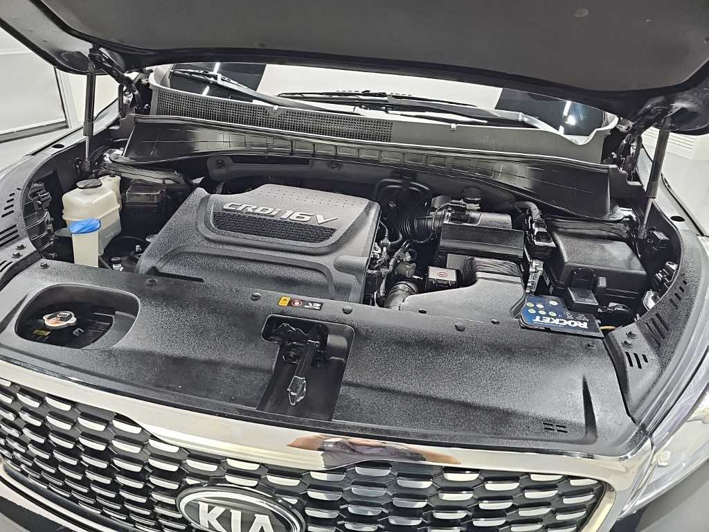 Kia Sorento — photo 05