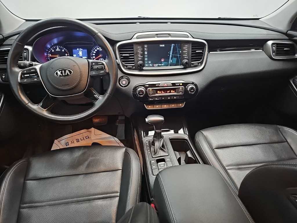 Kia Sorento — photo 07