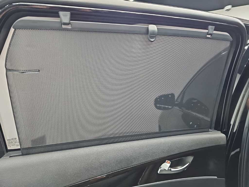 Kia Sorento — photo 14