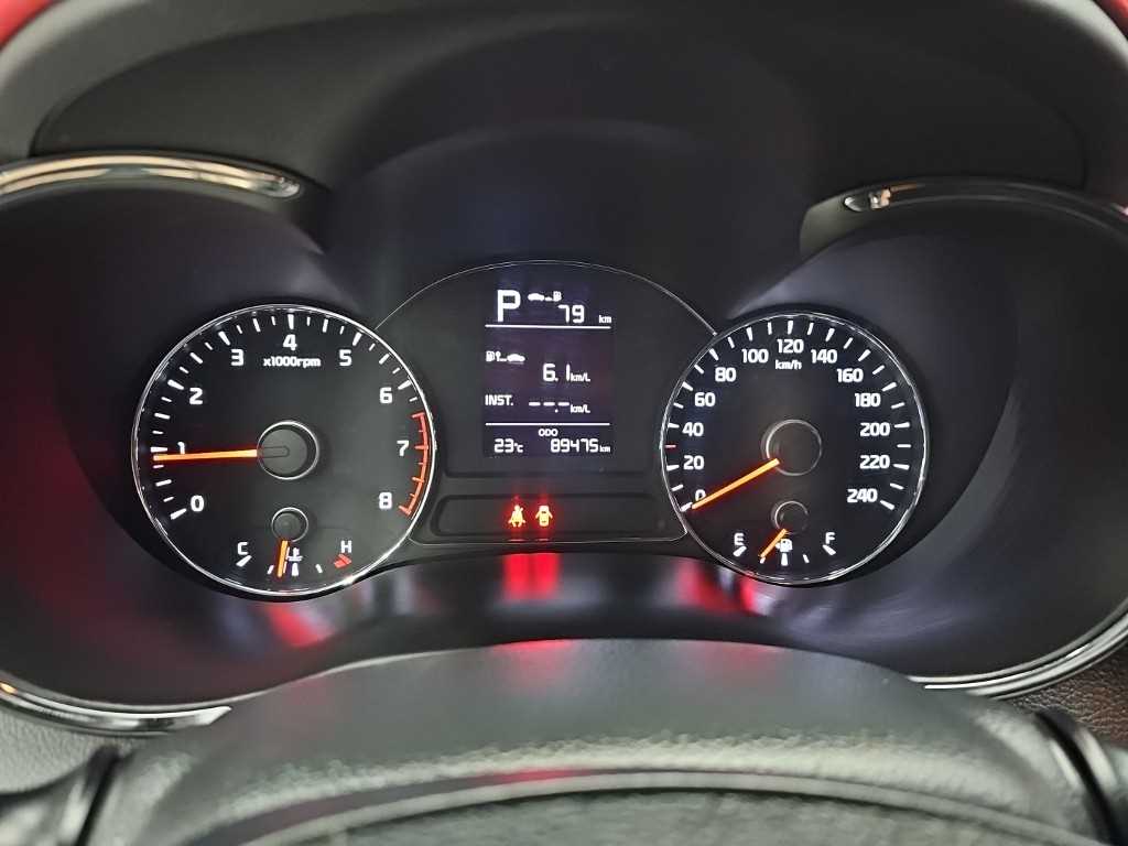 Kia K3 — photo 06