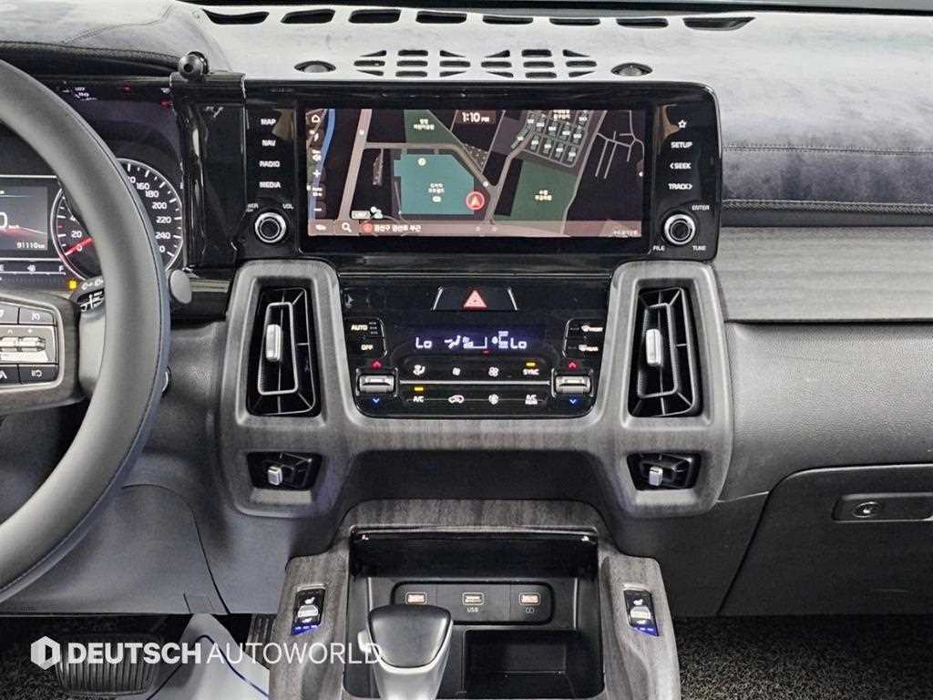Kia Sorento — photo 14