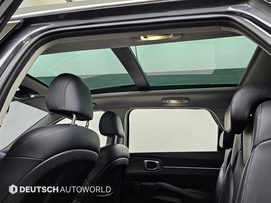 Kia Sorento — photo 18