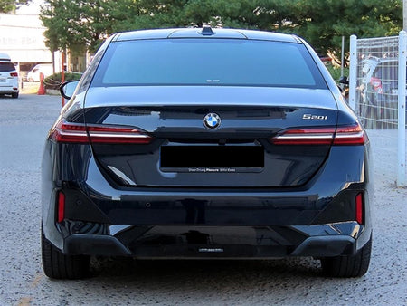 BMW 5-Series — photo 04