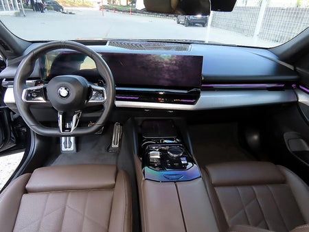 BMW 5-Series — photo 07