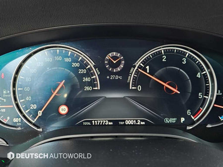 BMW 5-Series — photo 08