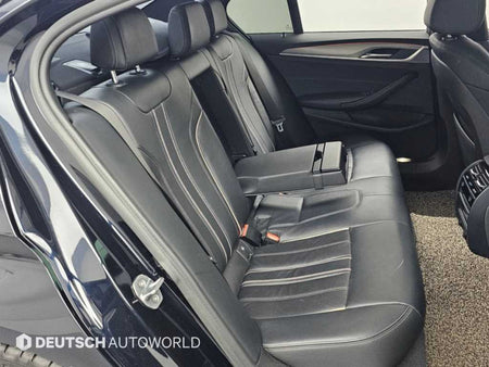 BMW 5-Series — photo 12