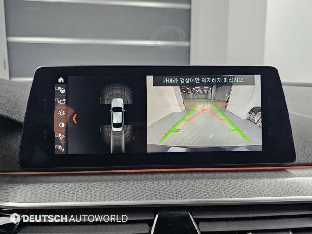 BMW 5-Series — photo 15