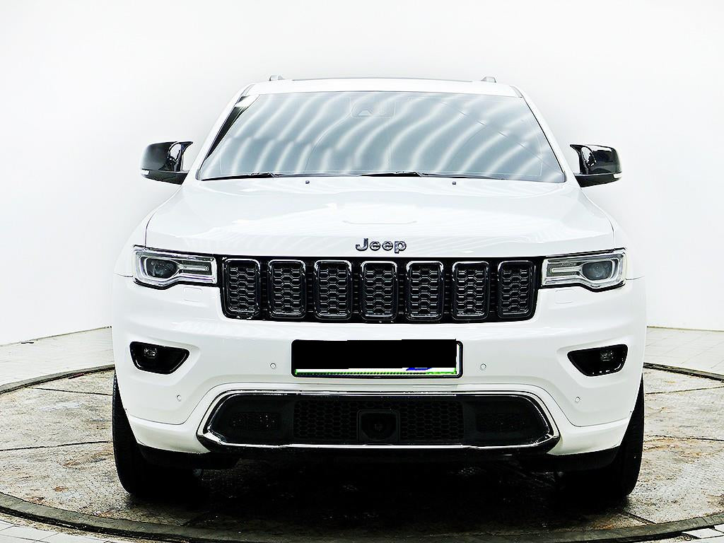 Jeep Cherokee — photo 01