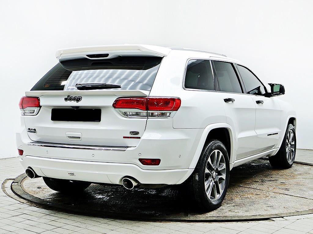 Jeep Cherokee — photo 04