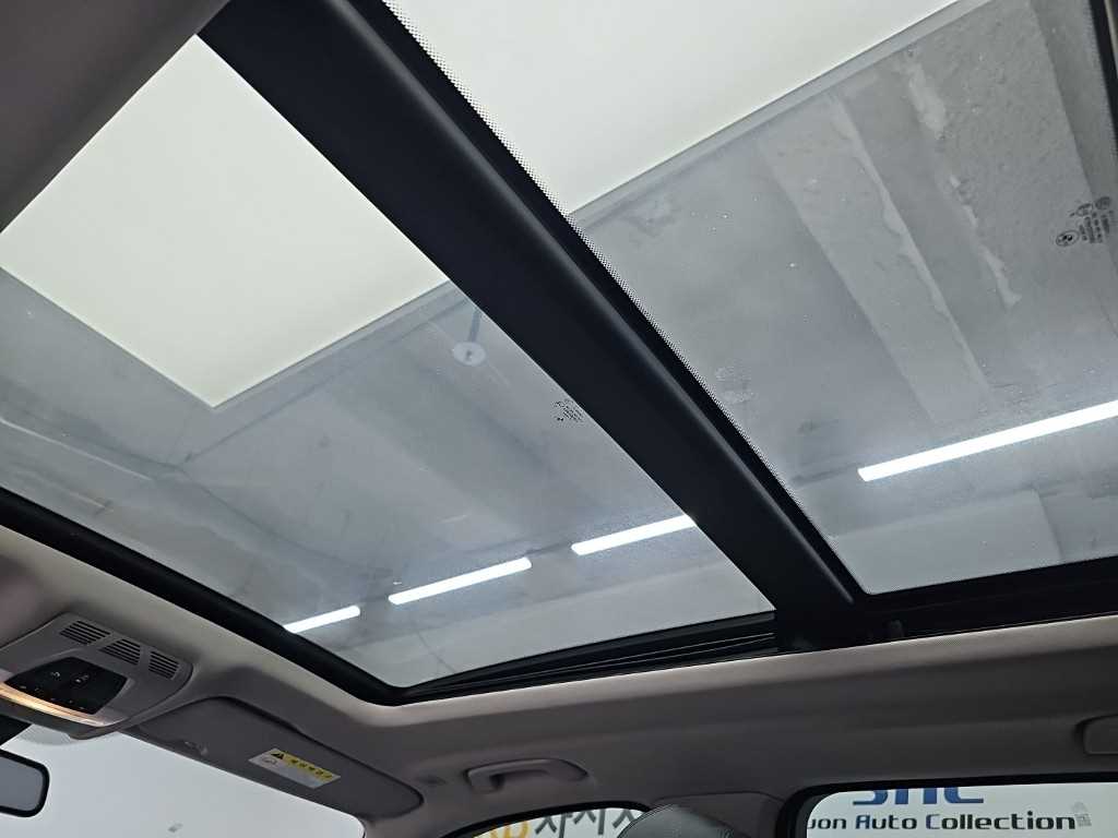 BMW X5 — photo 14