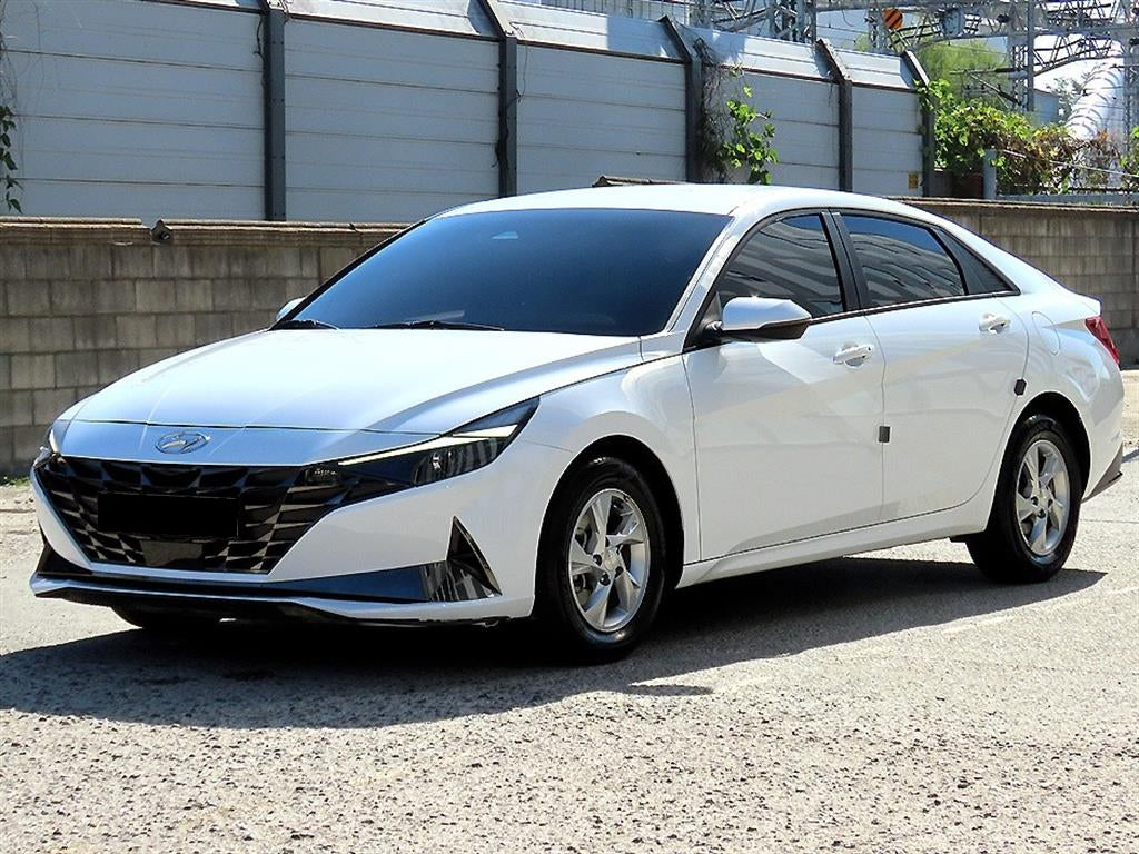 Hyundai Avante — photo 02