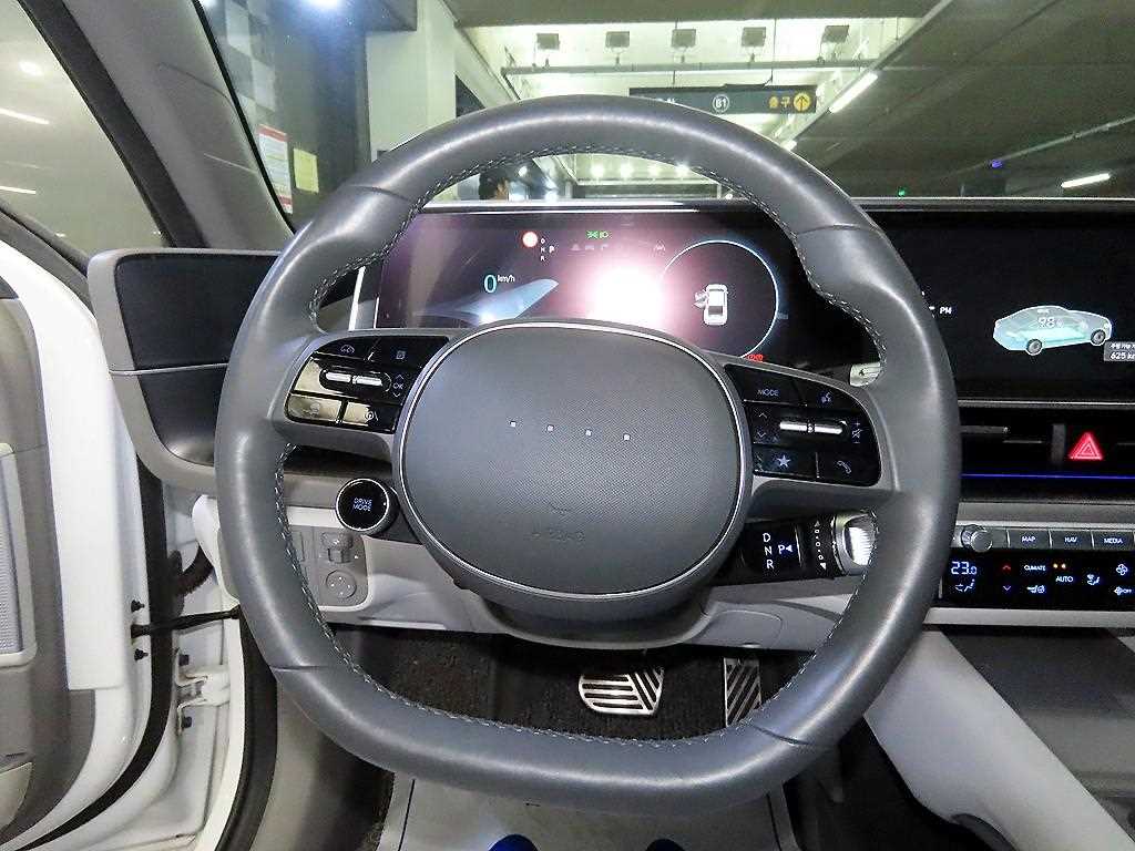 Hyundai Ioniq6 — photo 08