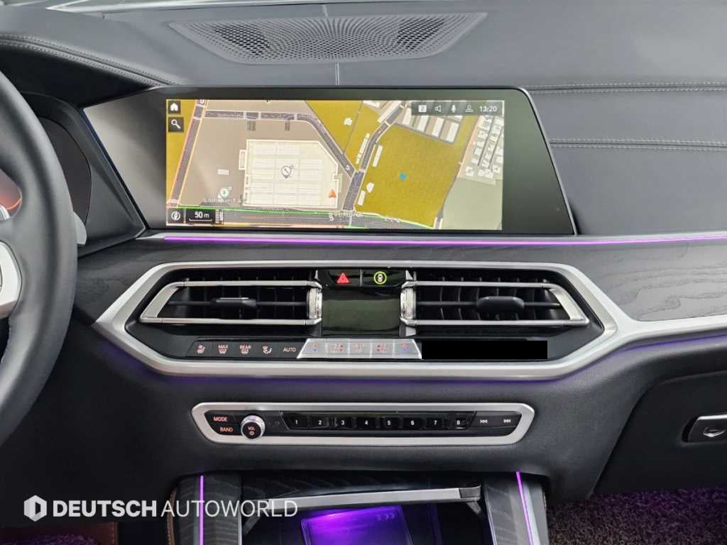 BMW X7 — photo 15