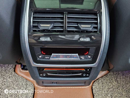 BMW X7 — photo 19