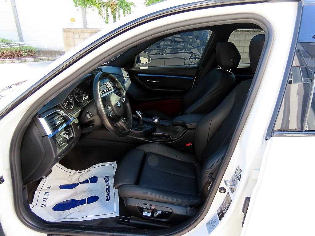 BMW 3-Series — photo 05