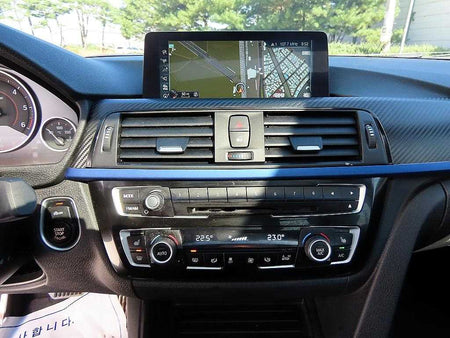 BMW 3-Series — photo 13
