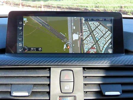 BMW 3-Series — photo 14