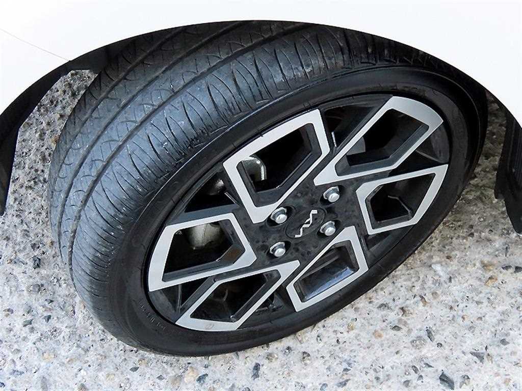 Kia RAY — photo 20