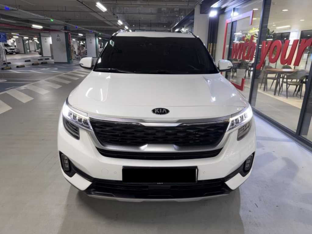 Kia Seltos — photo 01