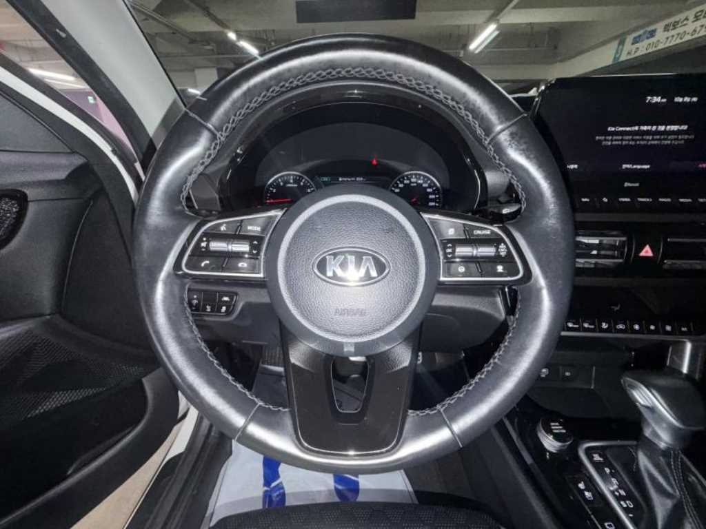 Kia Seltos — photo 09