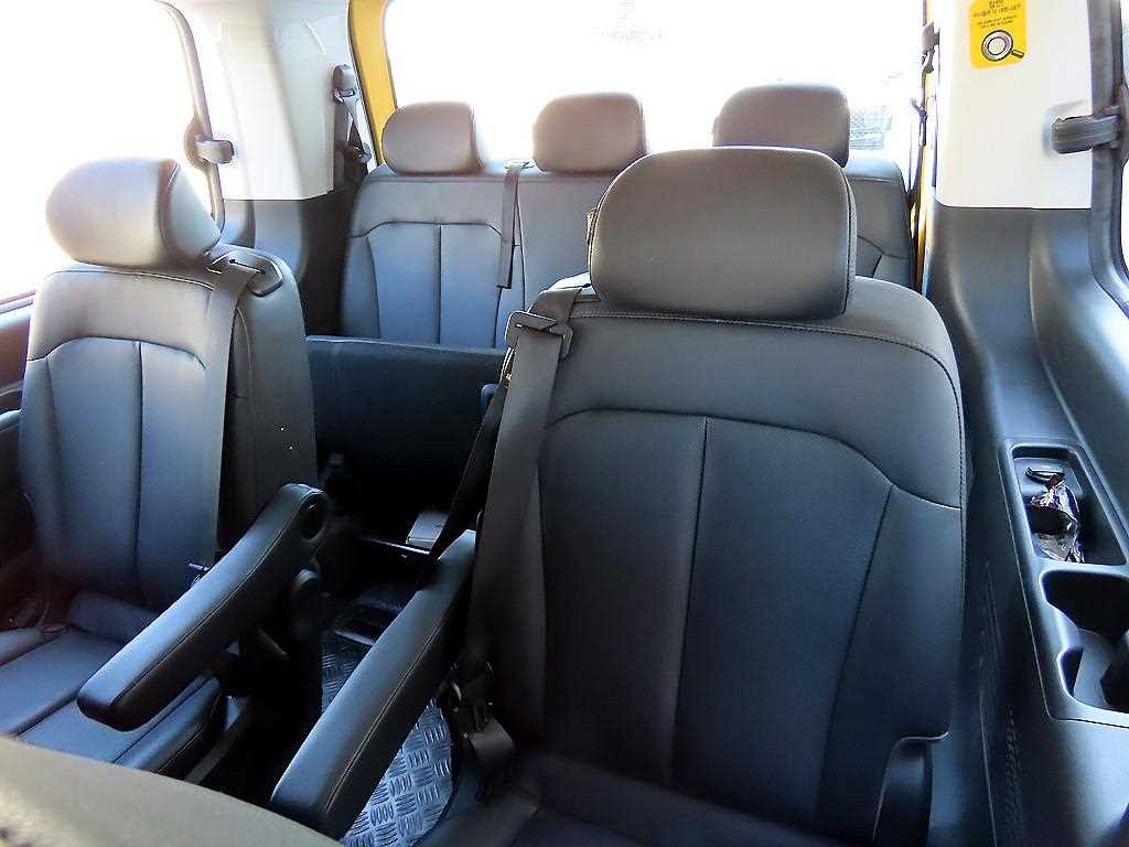Hyundai Staria — photo 07